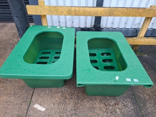 2 X PARALLAX HAY - SAVERS A SLOW FEEDER FOR HORSES CAPACITY 250 LITRES - RRP EACH &pound;190 - TOTAL RRP FOR LOT &pound;380