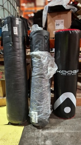 3 X BOXING PUNCHING BAGS LOT CONTAINING 1 LONSDALE , 1 KOOGA AND 1 SPORTS DIRECT - CUSTOMER RETURNS -