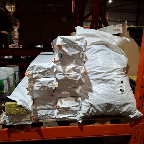 LARGE AMOUNT OF CULTIWOOL GROWING MEDIUM FOR HYDROPONICS PROPERGATION