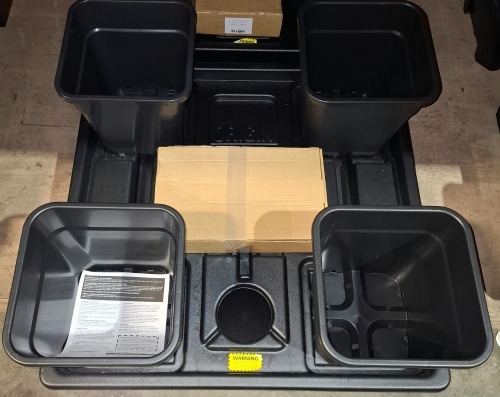 1 X BRAND NEW WILMA GROW SYSTEMS HYDROPNICS GROW TANK WITH ALL ACCESSORIES INCLUDED PLUS 4X 14L POTS TANK WITH 50L VOLUME