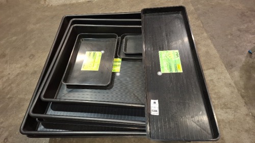 9 X PIECE BRAND NEW MIXED LOT TO INCLUDE GARLAND GARDEN TRAYS IN VARIOUS SIZES