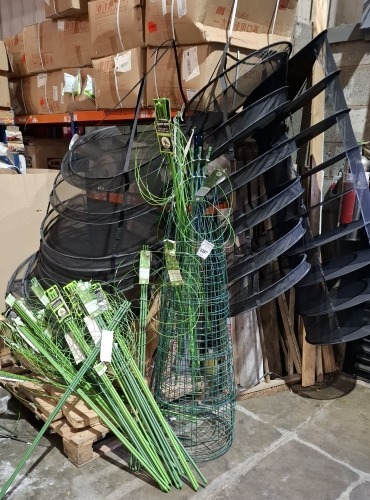 35 X PIECE BRAND NEW MIXED LOT TO INCLUDE GROW BITZ FOLDABLE PLANT SUPPORT CAGES 120CM - 3X LARGE DRYING NETS - PLANT SUPPORT CAGES 120CM ETC