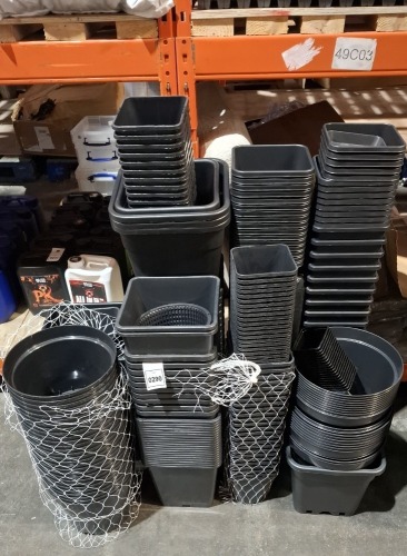 200 + BRAND NEW MIXED PLANT POTS LOT TO INCLUDE 10 LITRES - 11 LITRES - 2 LITRES - 1 LITRES - 3 LITRES - 30 LITRES - 7 LITRES - 18 LITRES ETC