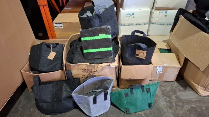 APPROX 150 X BRAND NEW FABRIC PLANT POTS LOT TO INCLUDE 30 LITRE - 22 LITRE - 8 LITRE - 78 LITRE - 15 LITRE ETC