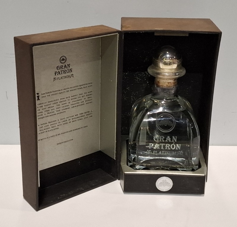 1 X BRAND NEW BOXED GRAN PATRON PLATINUM SILVER TEQUILA 100% DE AGAVE 700ML