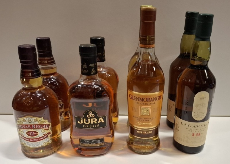 8 X BRAND NEW MIXED WHISKEY LOT TO INCLUDE CHIVAS REGAL SCOTCH WHISKEY - JURA ORIGIN SCOTCH WHISKEY - GLENMORANGIE SCOTCH WHISKEY - LAGAVULIN WHISKEY ETC