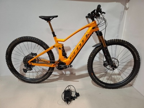 SCOTT GENIUS ERIDE 900 TUNED BIKE MODEL: 274834 SIZE: M ORIG RRP &pound;6799 GENIUS ERIDE CARBON/ALLOY FRAME FOX 36 FLOAT FACTORY 150MM FORK FOX NUDE TR EVOL, 150MM, TWINLOC SRAM X01-GX EAGLE 12 SPEED BOSCH CX, UP TO 1125WH, POWERTUBE SHIMANO XT 4 PISTON DISC 