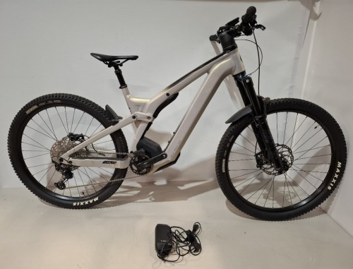 SCOTT PATRON ERIDE 910 BIKE MODEL: 286515 SIZE: L ORIG RRP &pound;6349 PATRON ERIDE ALLOY FRAME FOX 38 PERF. 160MM FORK FOX FLOAT EVOL ERIDE, 160MM, TWINLOC SHIMANO XT 12 SPEED BOSCH CX, 750WH POWERTUBE SHIMANO SLX 4 PISTON DISC BRAKES MAXXIS FOLDABLE TYRES SYN