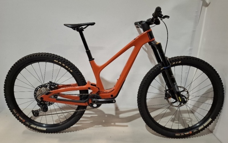 BOLD LINKIN PRO BIKE MODEL: 291170 SIZE: S ORIG RRP &pound;5,899 LINKIN CARBON HMX FRAME OHLINS RXF36 M.2 AIR, 150MM FOX NUDE 5T EVOL SHIMANO XT RD-M8100 SGS SHIMANO XT M8120 4 PISTON DISC SYNCROS REVELSTOKE 1.5 SYNCROS HIXON 1.5 ALLOY (SEE ALL IMAGES)