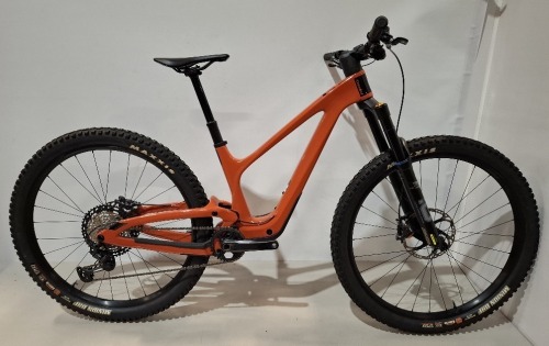 BOLD LINKIN PRO BIKE MODEL: 291170 SIZE: S ORIG RRP &pound;5,899 LINKIN CARBON HMX FRAME OHLINS RXF36 M.2 AIR, 150MM FOX NUDE 5T EVOL SHIMANO XT RD-M8100 SGS SHIMANO XT M8120 4 PISTON DISC SYNCROS REVELSTOKE 1.5 SYNCROS HIXON 1.5 ALLOY (SEE ALL IMAGES)