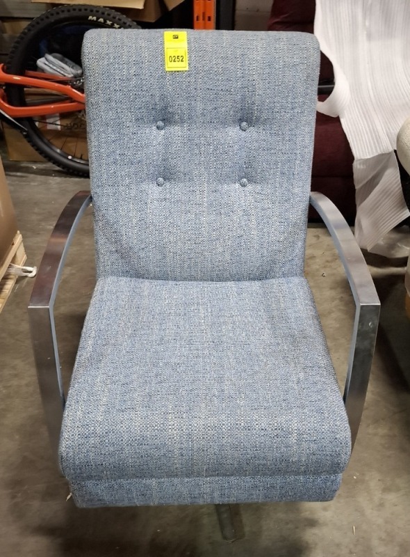 1 X ROTATING ARMCHAIR IN LIGHT BLUE - (NOTE CUSTOMER RETURNS NO VISBLE DAMAGE )