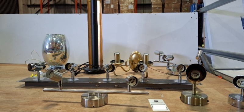 8 X MIXED LIGHTING LOT CONTAINING CEILING AND WALL LIGHTS (EX DISPLAY )