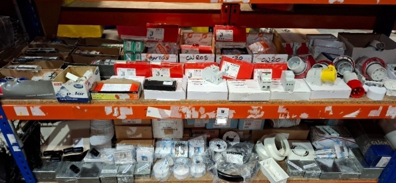 100 + MIXED LIGHTING LOT CONTAINING CONTACTUM 80A 1P 16KA MCCB FIXED MAG FIXED THERM CAGE CONNECTIONS , TERMINAL BOXES IN WHITE SIZE 25MM , 2 GANG 25MM PATTRESS BOXES , GANG 3 POLE 10AX FAN ISOLATION SWITCHES , 4 PIN INDUSTRIAL SOCKETS ETC ON 2 SHELVES