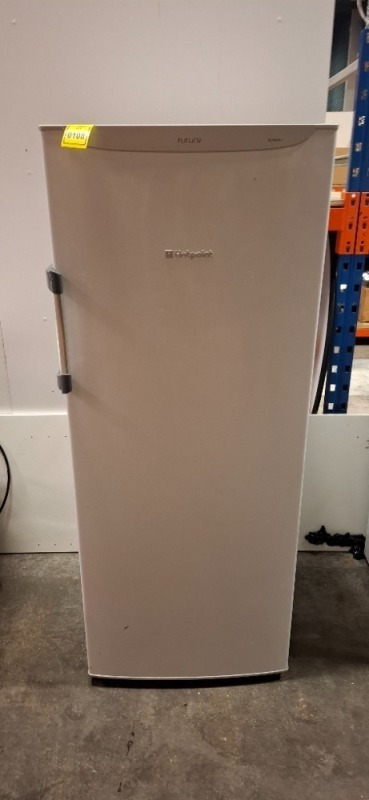 1 X HOTPOINT FUTURE FRIDGE (RLFM151)