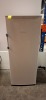 1 X HOTPOINT FUTURE FRIDGE (RLFM151)