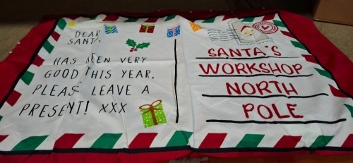 480 X BRAND NEW SANTAS WORKSHOP NORTH POLE PILLOW IN SIZE 48X74 CASES IN TWO BOXES