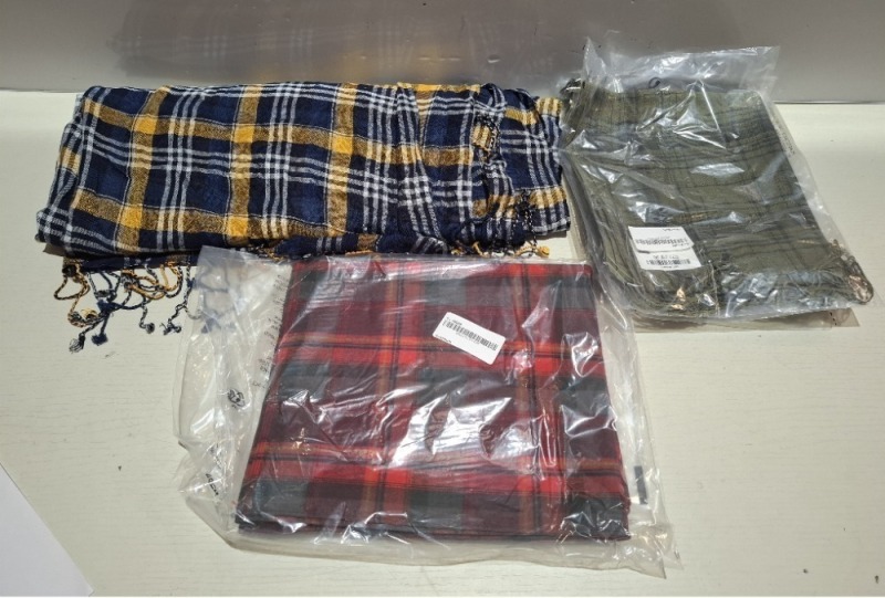 200 X BRAND NEW SCARFS IN VARIOUS COLOURS AND DESIGNS IN 2 BOXES
