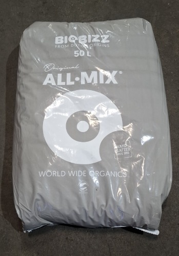 8 X BRAND NEW BIO BIZZ ORIGINAL ALL MIX POTTING SOIL IN 50 LITRE BAGS