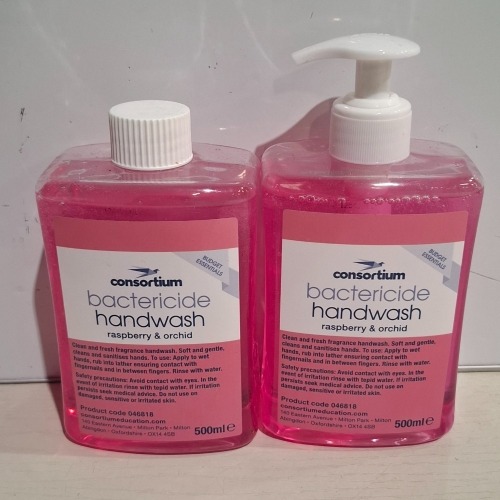 120 X BRAND NEW CONSORTIUM BACTERICIDE HANDWASH DISPENSER AND REFILL BOTTLES IN 20 BOXES