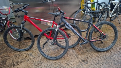 2 X CARRERA MOUNTAIN BIKE LOT CONTAINING 1 X RED CARRERA VULCAN - SIZE 48 CM - GEARS 24 1 X BLACK CARRERA FORY - SIZE 54 - GEARS 9