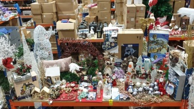 BRAND NEW MIXED CHRISTMAS LOT CONTAINING APPROX 75 PCS I.E LIT CHRISTMAS VILLAGE SCENE, LARGE LED ACRYLIC SNOWMAN, SET OF 3 ACRYLIC LED CONE SHAPED TREE, BOXED LED ACRYLIC REINDEER, LED ACRYLIC REINDEER, 3M LED STRIP LIGHT AND VARIOUS CHRISTMAS ORANAMENTS