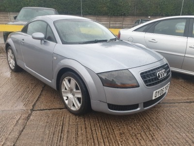SILVER AUDI TT AUTO.Reg : OYO5YXPMileage : 68,453Details: FIRST REGISTERED 21/3/20051 KEYSERVICE HISTORY TO 38496MOT 22/3/2021V5