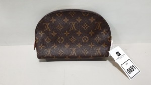 1 X USED CLUTCH BAG BRANDED LOUIS VUITTON