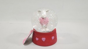 60 X BRAND NEW VALENTINES GIFTS ALFIE LOVE GLITTERGLOBE - IN 15 BOXES