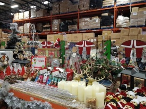 APPROX 120+ PIECE ASSORTED BRAND NEW PREMIER CHRISTMAS LOT CONTAINING STANDING DEER ORNAMENTS, FIRE GUARD, SCENTSICLES, METAL LANTERNS, LED CANDLES, 50 WARM WHITE MULTI ACTION MICROBRIGHTS, CARD HOLDERS, LARGE LED HANGING STAR, VARIOUS HOUSE AND TREE DECO