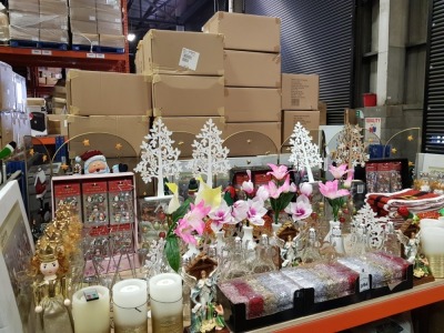 APPROX 250+ PIECE ASSORTED BRAND NEW PREMIER CHRISTMAS LOT CONTAINING CHRISTMAS STICKERS STANDS, SANTA BELT TREE SKIRTS, NATIVITY SETS, LED CANDLES, GLASS CANDLE HOLDERS, CHRISTMAS FIRE GUARDS, FLOWERS, VARIOUS TREE AND HOUSE DECORATIONS ETC - ON ONE SHEL