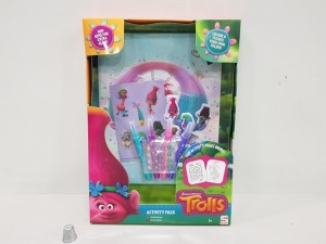 36 X BRAND NEW TROLLS ACTIVITY PACK INCLUDES FUN ACTIVITIES, STICKERS, MARKERS, GEMS AND A FOLDER IN 3 BOXES