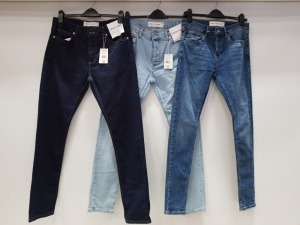 APPROX 36 X TOPMAN JEANS IN VARIOUS DIFFERENT STYLES, COLOURS AND SIZES.