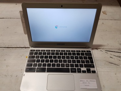 SAMSUNG 303C CHROMEBOOK CHROME O/S INCLUDES CHARGER