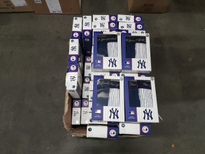 65 X BRAND NEW BOXED 2PACK NEW YORK YANKEES BOXERS (SIZES S/M/L/XL) IN 3 STYLES - IN ONE BOX