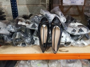 43 X BRAND NEW DOROTHY PERKINS BLACK PRESCILLA CORE FLAT SHOES IN VARIOUS SIZES RRP £559.00