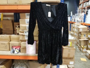 12 X BRAND NEW BAGGED WOMENS BLACK OASIS DRESSES ( 2 X RATIO PACKS OF 1- XS, 2-S, 2-M AND 1-L) TOTAL RRP £600.00