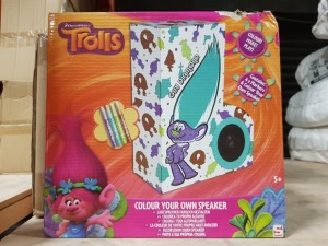 72 X TROLLS GUIDE DIAMOND VELVET MAKE YOUR OWN SPEAKER IN 3 CARTONS