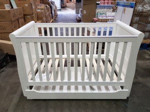 BRAND NEW MOTHERCARE HIGH GLOSS WHITE SLEIGH COT BED WITH STORAGE DRAWER - (KB488) - RRP £299 - IN 2 BOXES