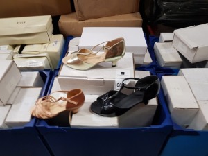 50 X BRAND NEW BOXED WOMENS HEELS IN VARIOUS STYLES AND SIZES - IN 7 BOXES