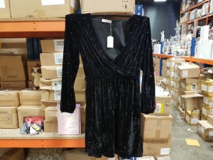 12 X BRAND NEW BAGGED WOMENS BLACK OASIS DRESSES ( 2 X RATIO PACKS OF 1- XS, 2-S, 2-M AND 1-L) TOTAL RRP £600.00