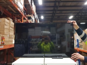 1 X LG 43" TV MODEL - 43UK6300PLB WITH REMOTE