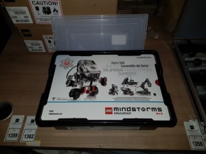 1 X BRAND NEW LEGO MINDSTORMS EDUCATION (45544) EV3 AGES10-21