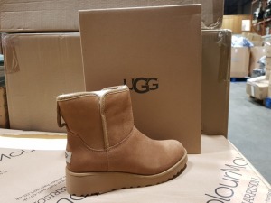 3 X BRAND NEW BOXED WOMENS UGG KRISTIN BOOT (UK SIZE 5.5) - PICK LOOSE