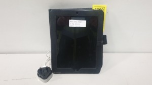 APPLE IPAD TABLET 16GB STOARGE INCUDES CASE AND A CHARGER