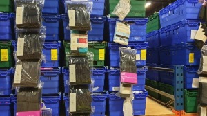 £400-£500 RETAIL VALUE OF CHILDRENS TIGHTS AND BOYS BRIEFS IN VARIOUS STYLES AND SIZES IN 5 TRAYS (NOT INCLUDED)