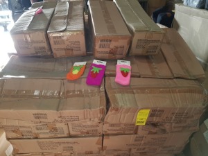 FULL PALLET CONTAINING APPROX 5,040 PIECE ASSORTED TIGER ETUI PHONE CASES - ON ONE PALLET