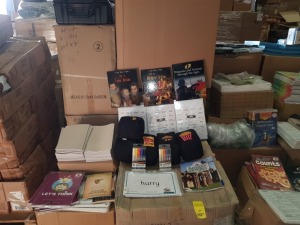 FULL PALLET CONTAINING LARGE QUANTITY OF ASSORTED BRAND NEW STATIONERY/EDUCATIONAL EQUIPMENT IE SUFFIXES & PREFIXES WHITEBOARDS, LETS THINK ACTIVITY BOOKS, EXERCISE BOOKS, ACRYLIC PAINT MARKERS, CASES, HISTORY BOOKS ETC