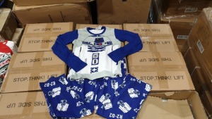 25 X SETS OF CHILDREN'S PYJAMAS IN STAR WARS R2D2 DESIGN