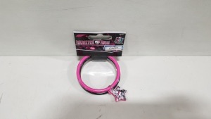 720 X PACKS OF 2 MONSTER HIGH BRACELETS WITH CHARMS IN 30 CARTONS