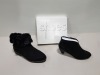 15 X BRAND NEW BOXED (ANDALUSIA) WOMEN'S SHOES IN VARIOUS STYLES/SIZES RRP £47.00 PER PAIR